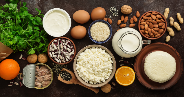 almonds and other foods rich in calcium