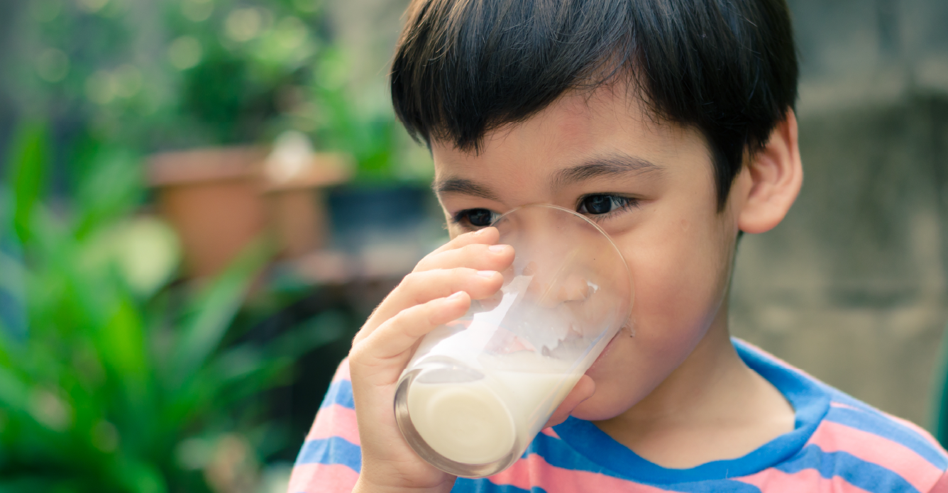 milk is a natural source of calcium